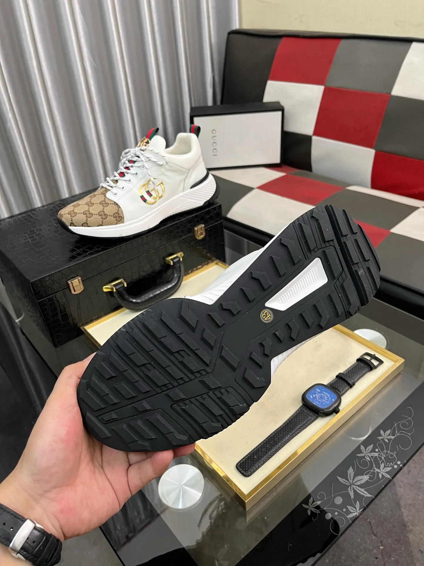 Men's Men's Shoes 💰458 ⌚️⌚️[GUCCI] Gucci men's casual shoes are absolutely popular 🔥The ultimate matching item for trendy men! The charm of super texture is irresistible, the main recommendation, the flower leather color is bright! The upper is made of high-quality brand printed fabric with cowhide, breathable leather lining and wear-resistant rubber sole, noble and elegant! Extremely comfortable🎁🎁You can be as handsome as you want💪 38-445⃣️colors available